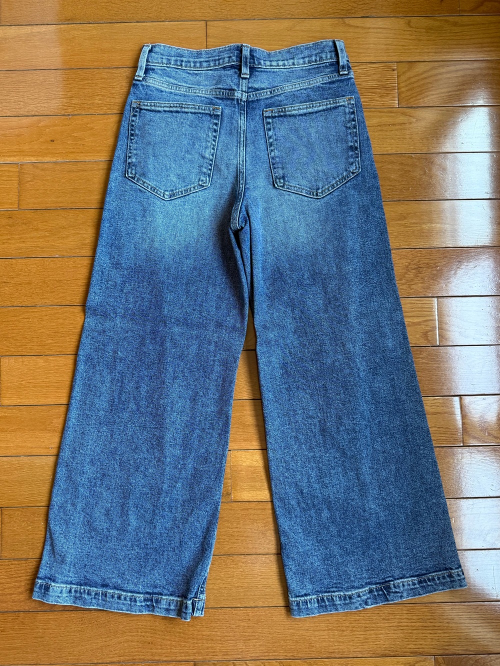 GAP High Rise Stride Wide Leg Ankle Jeans - Picture 7 of 8